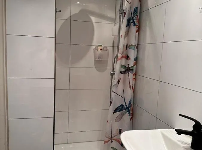 A&v Wunderschoene Rheinblick Zum Entspannen Ela * Duisburgo