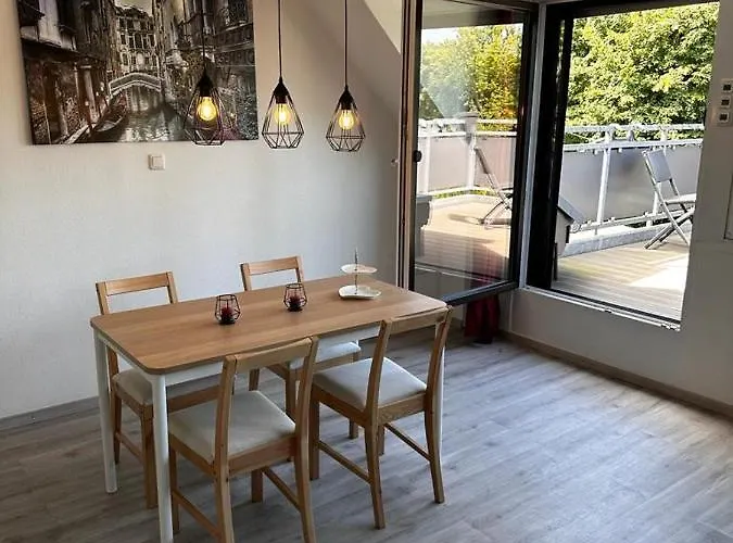 A&v Wunderschoene Rheinblick Zum Entspannen Ela Duisburg