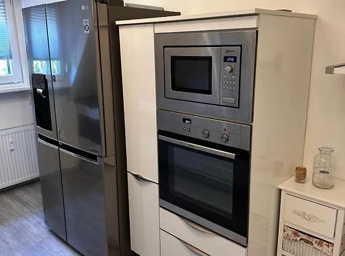 A&v Wunderschoene Rheinblick Zum Entspannen Ela * Duisburgo